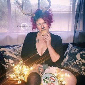 Meet your Posher, Sheena